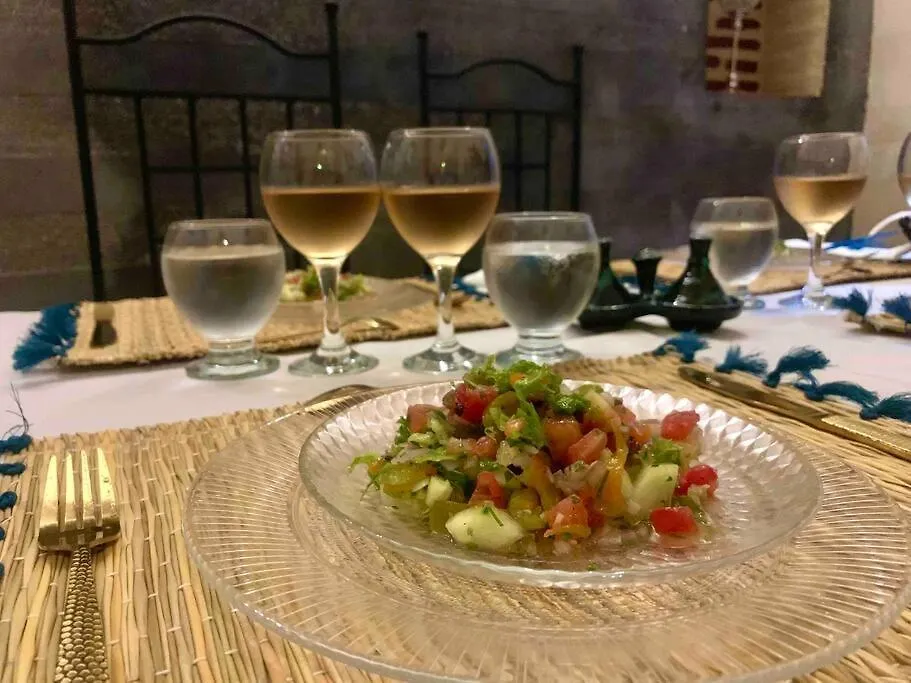 Riad 4 Chambres Avec Piscine Et Petit Dejeuner Marrakesh