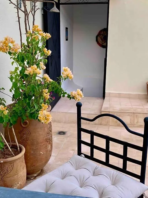 Villa Riad 4 Chambres Avec Piscine Et Petit Dejeuner Marrakesh