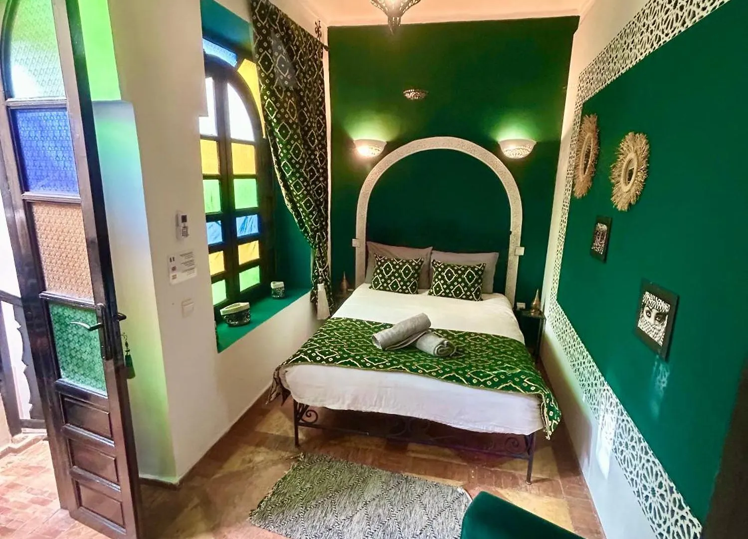 Villa Riad 4 Chambres Avec Piscine Et Petit Dejeuner Marrakesh